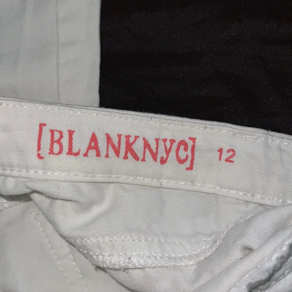 BLANKNYC White Girl’s Jeans Pants.  Size 12.  No stains or tears. - Picture 5 of 5
